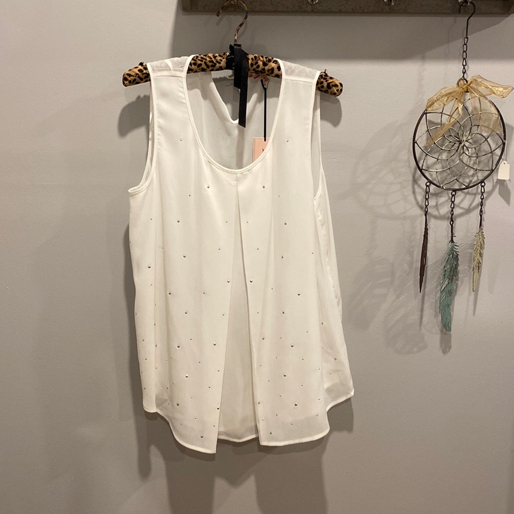 JC sleeveless tank
